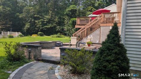 8 Old Towantic Hill Road Oxford CT 06478