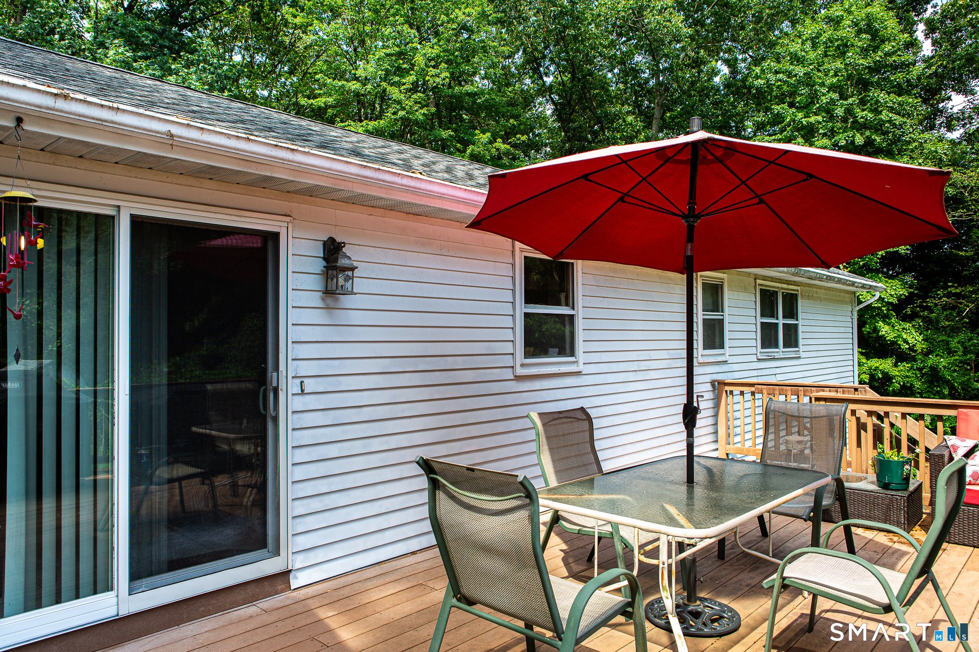 8 Old Towantic Hill Road Oxford CT 06478
