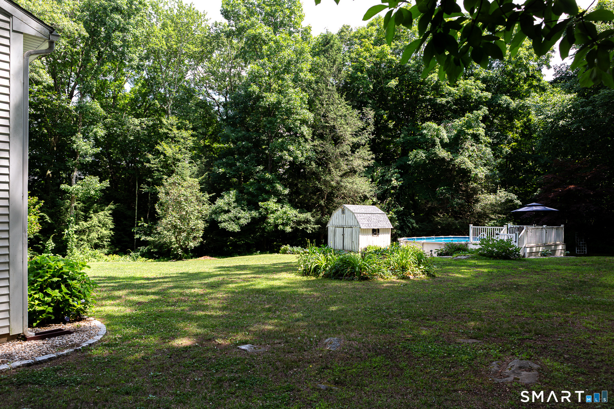 8 Old Towantic Hill Road Oxford CT 06478