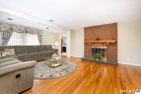 101 Collier Road Wethersfield CT 06109
