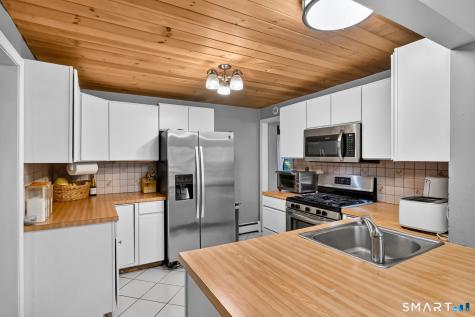 6 Fawnbrook Lane Simsbury CT 06070