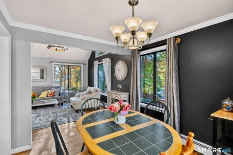 6 Fawnbrook Lane Simsbury CT 06070