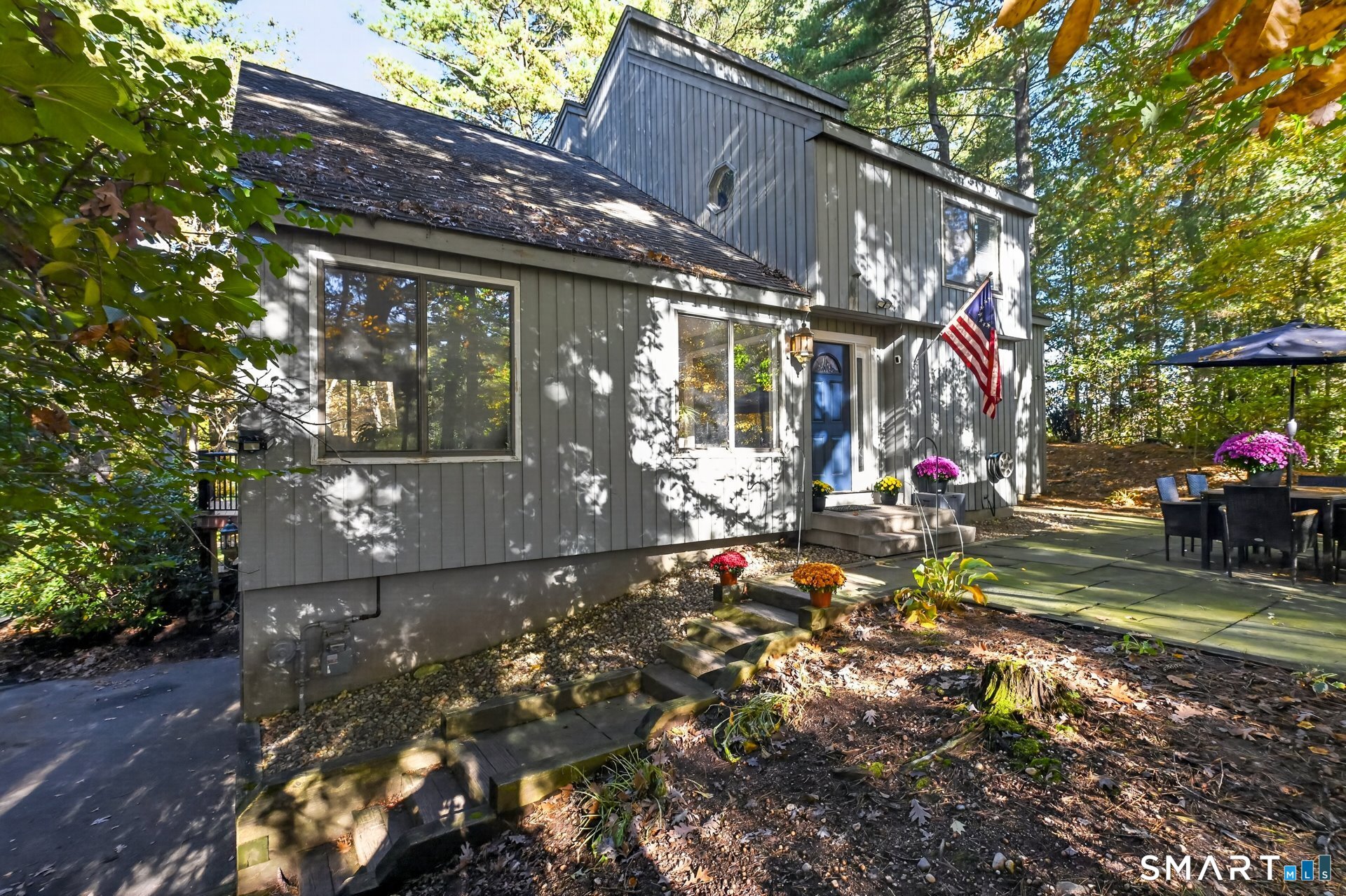 6 Fawnbrook Lane Simsbury CT 06070