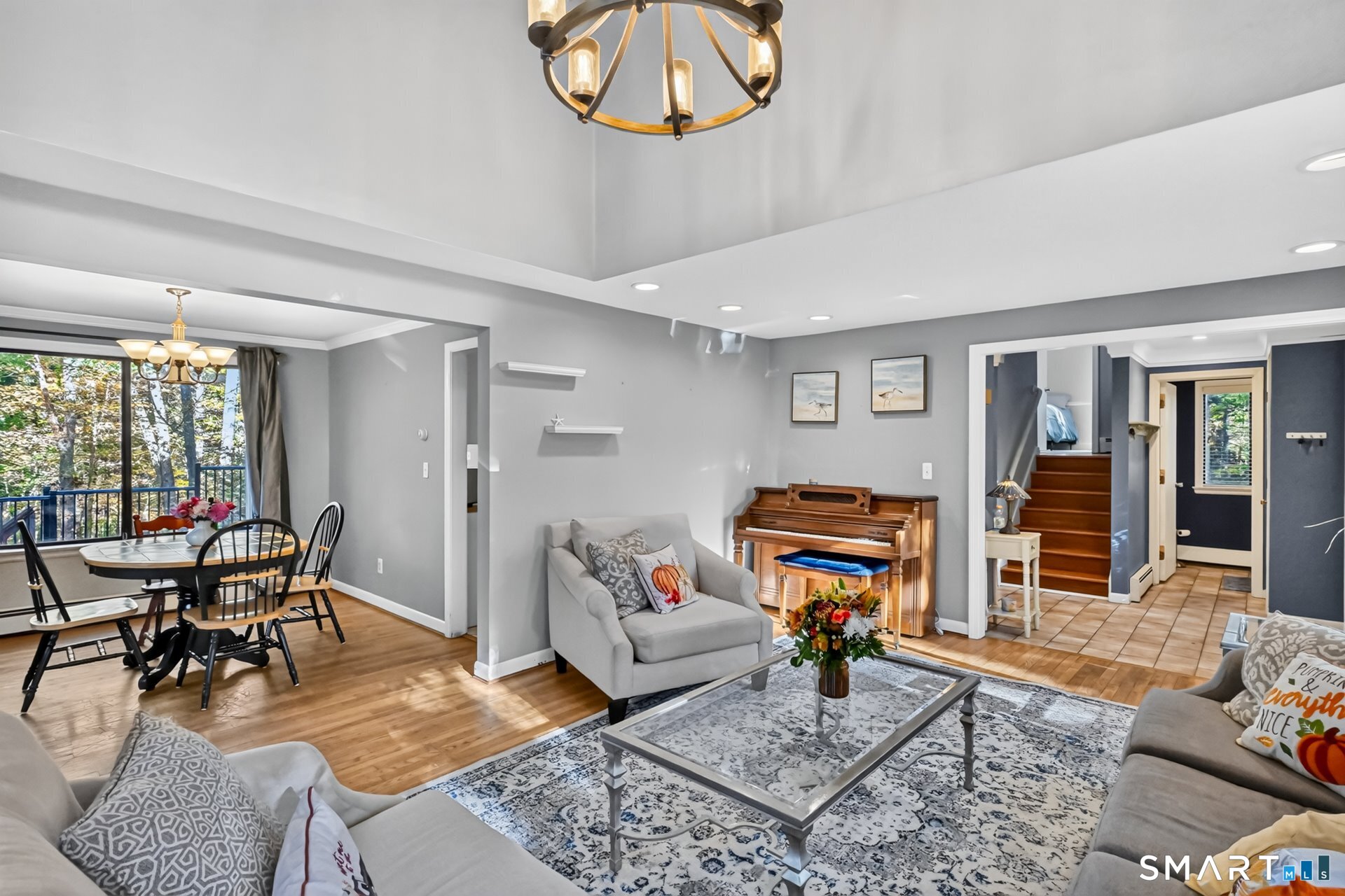 6 Fawnbrook Lane Simsbury CT 06070