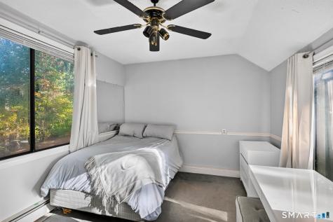 6 Fawnbrook Lane Simsbury CT 06070