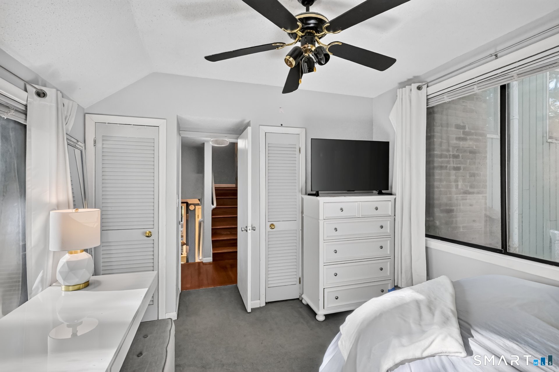 6 Fawnbrook Lane Simsbury CT 06070