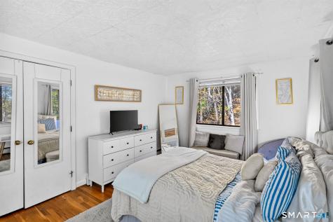 6 Fawnbrook Lane Simsbury CT 06070
