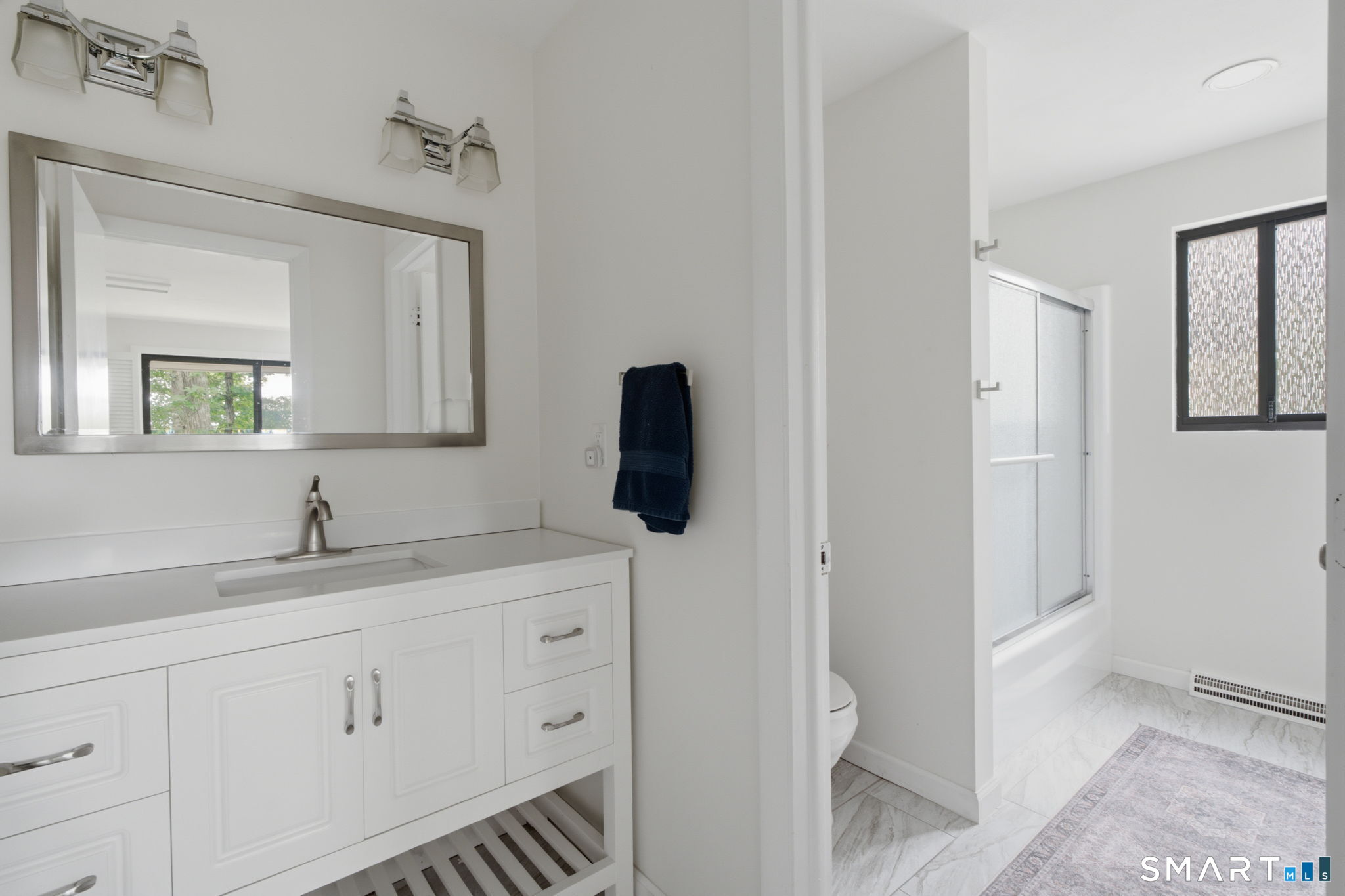 21 Hemlock Lane Avon CT 06001