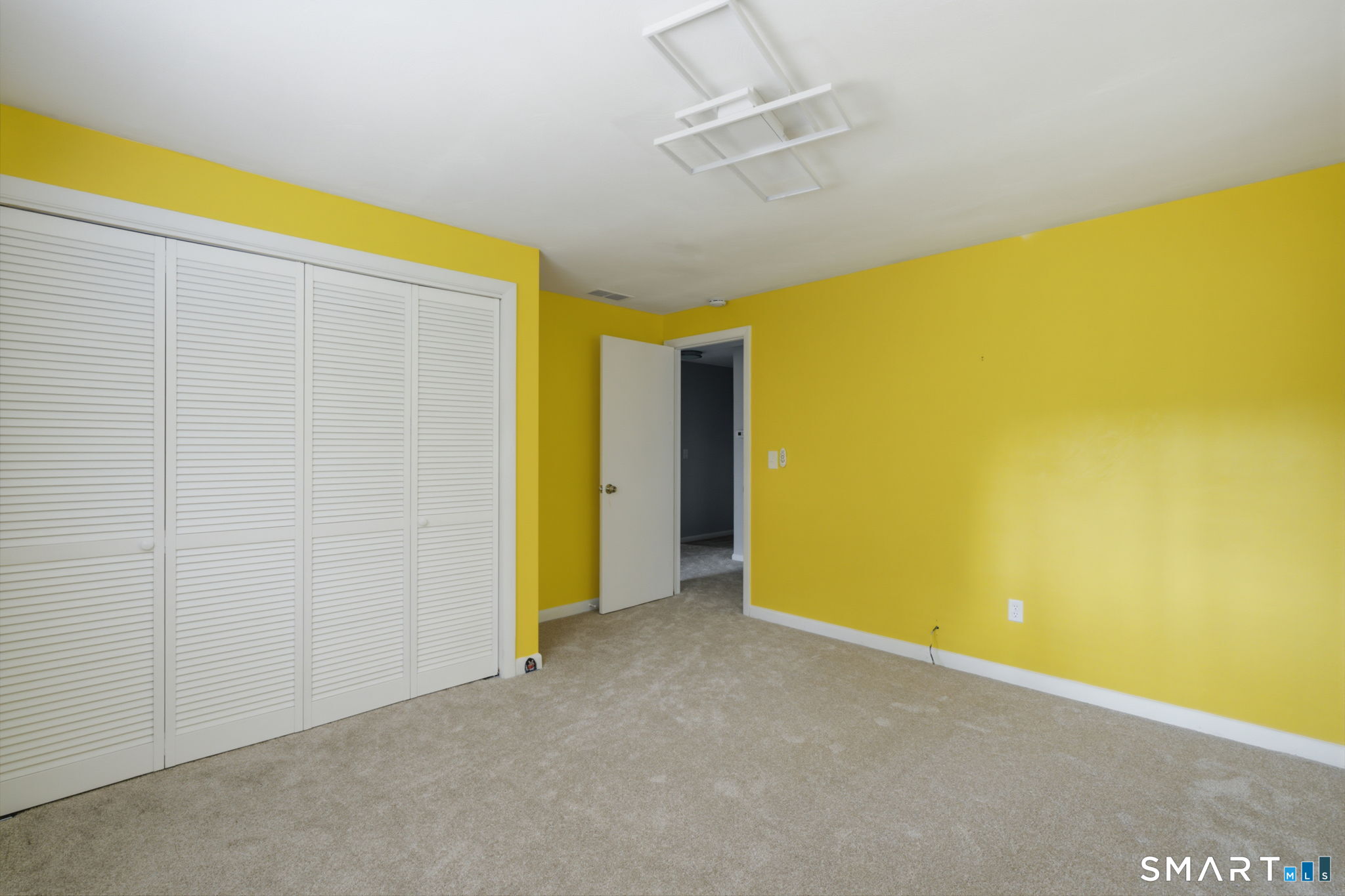 21 Hemlock Lane Avon CT 06001