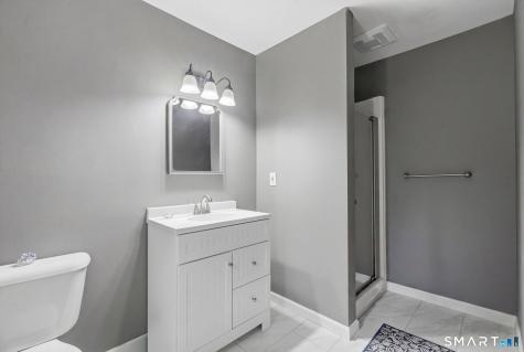 21 Hemlock Lane Avon CT 06001