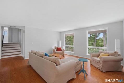 21 Hemlock Lane Avon CT 06001