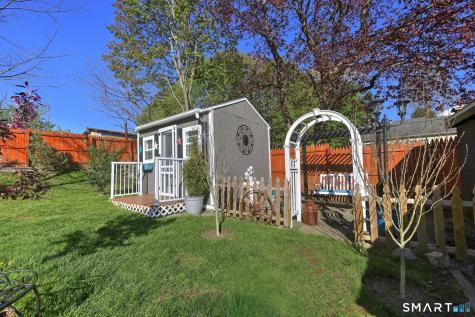 77 Raymond Street Waterbury CT 06706