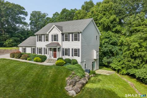 27 Nashville Rd Extension Bethel CT 06801