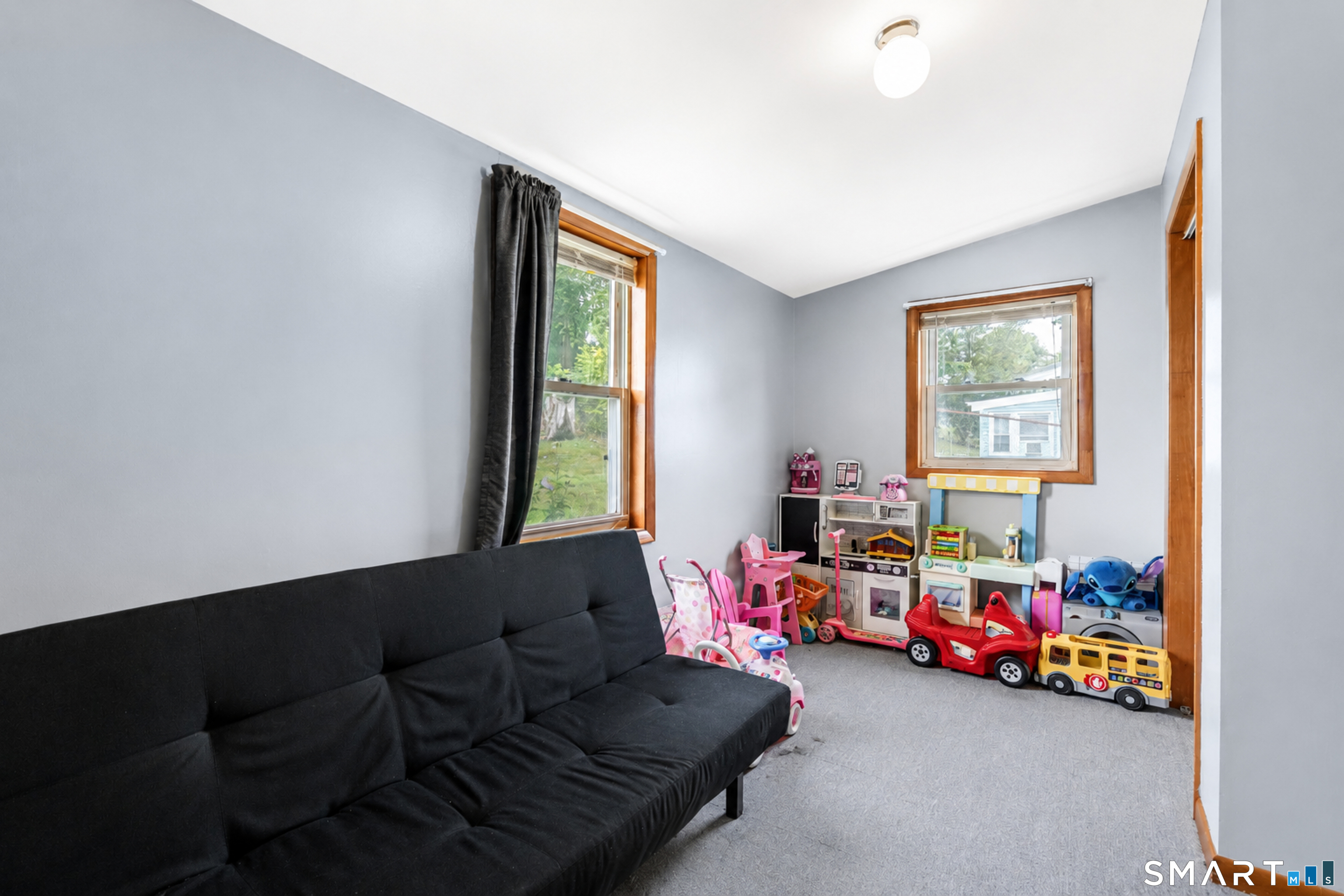 143 Red Oak Road Bridgeport CT 06606