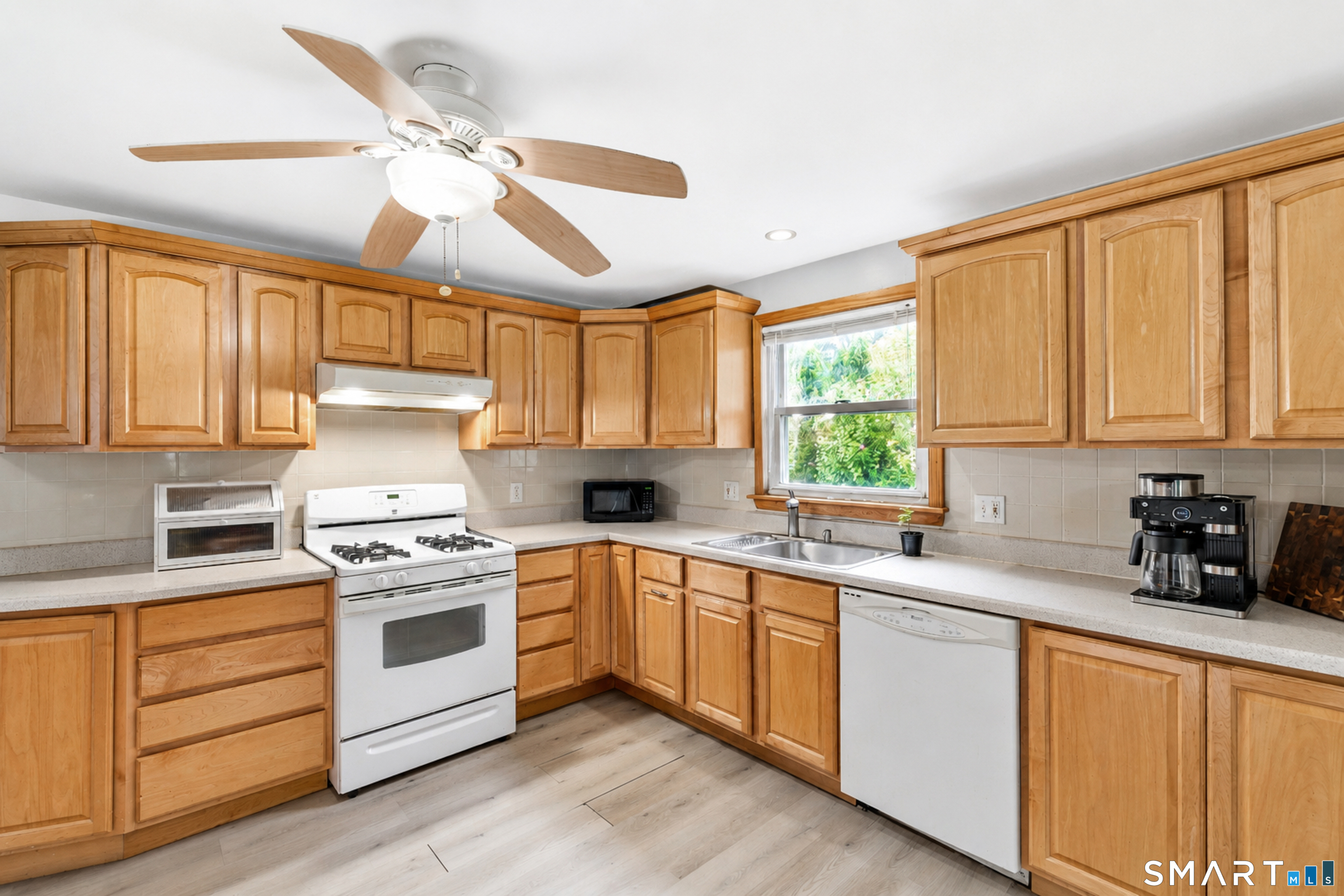 143 Red Oak Road Bridgeport CT 06606