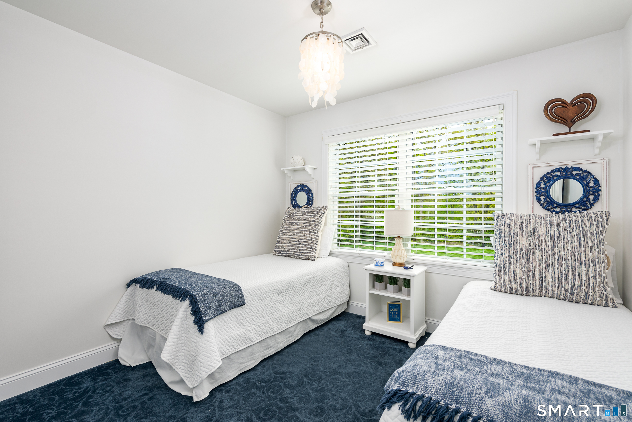 43 Ellsworth Lane Ellington CT 06029