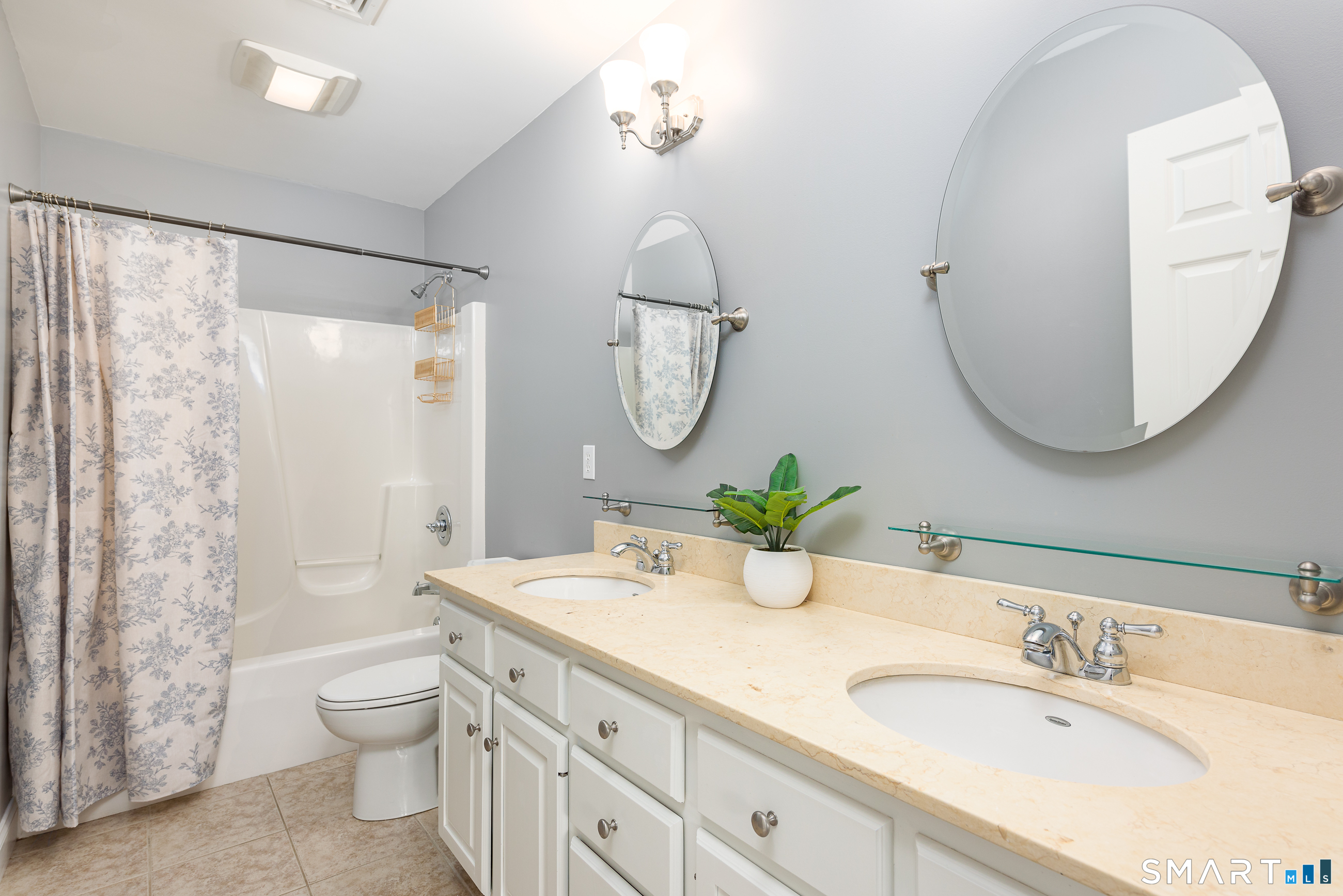 43 Ellsworth Lane Ellington CT 06029