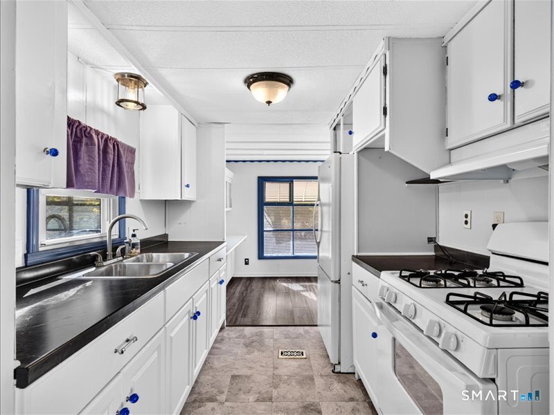 157 Stephen Drive Stonington CT 06378