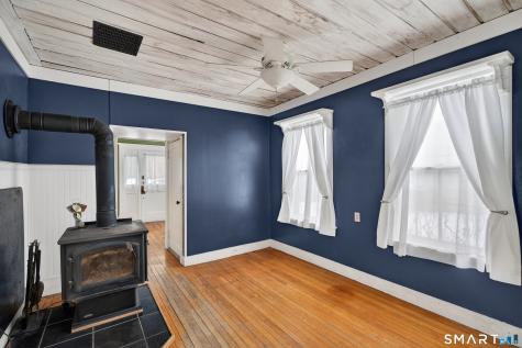 85 Baker Avenue Groton CT 06340