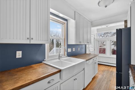 85 Baker Avenue Groton CT 06340