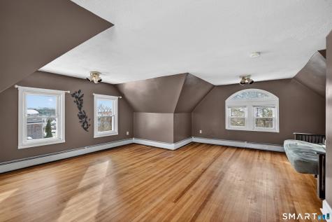 85 Baker Avenue Groton CT 06340