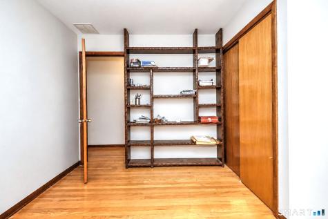 433 Herbert Street Orange CT 06477