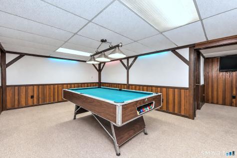 433 Herbert Street Orange CT 06477
