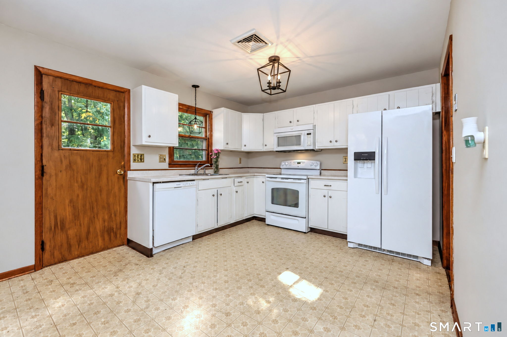 433 Herbert Street Orange CT 06477