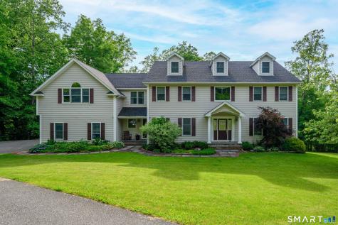17 Weldon Woods Road New Fairfield CT 06812