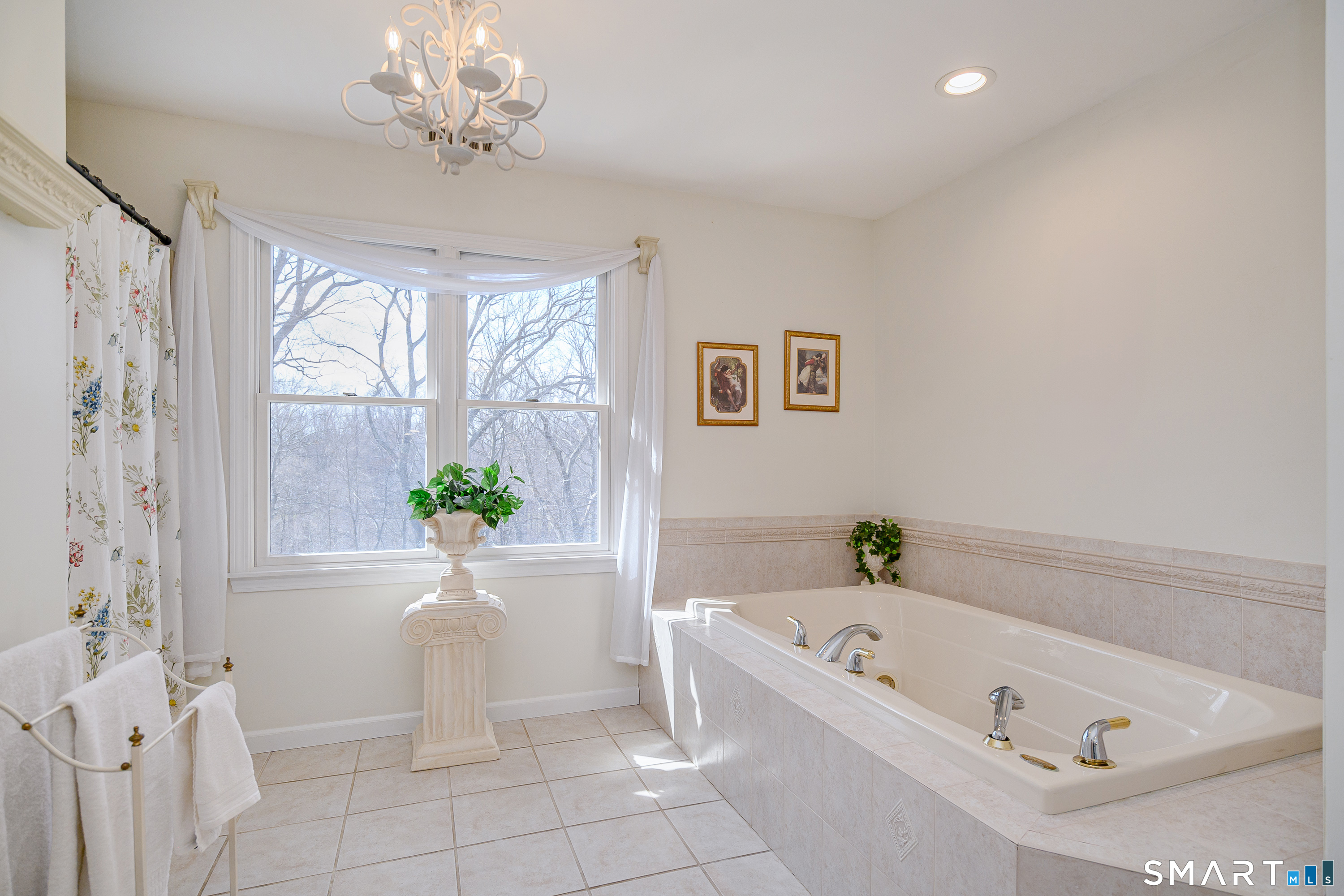 17 Weldon Woods Road New Fairfield CT 06812