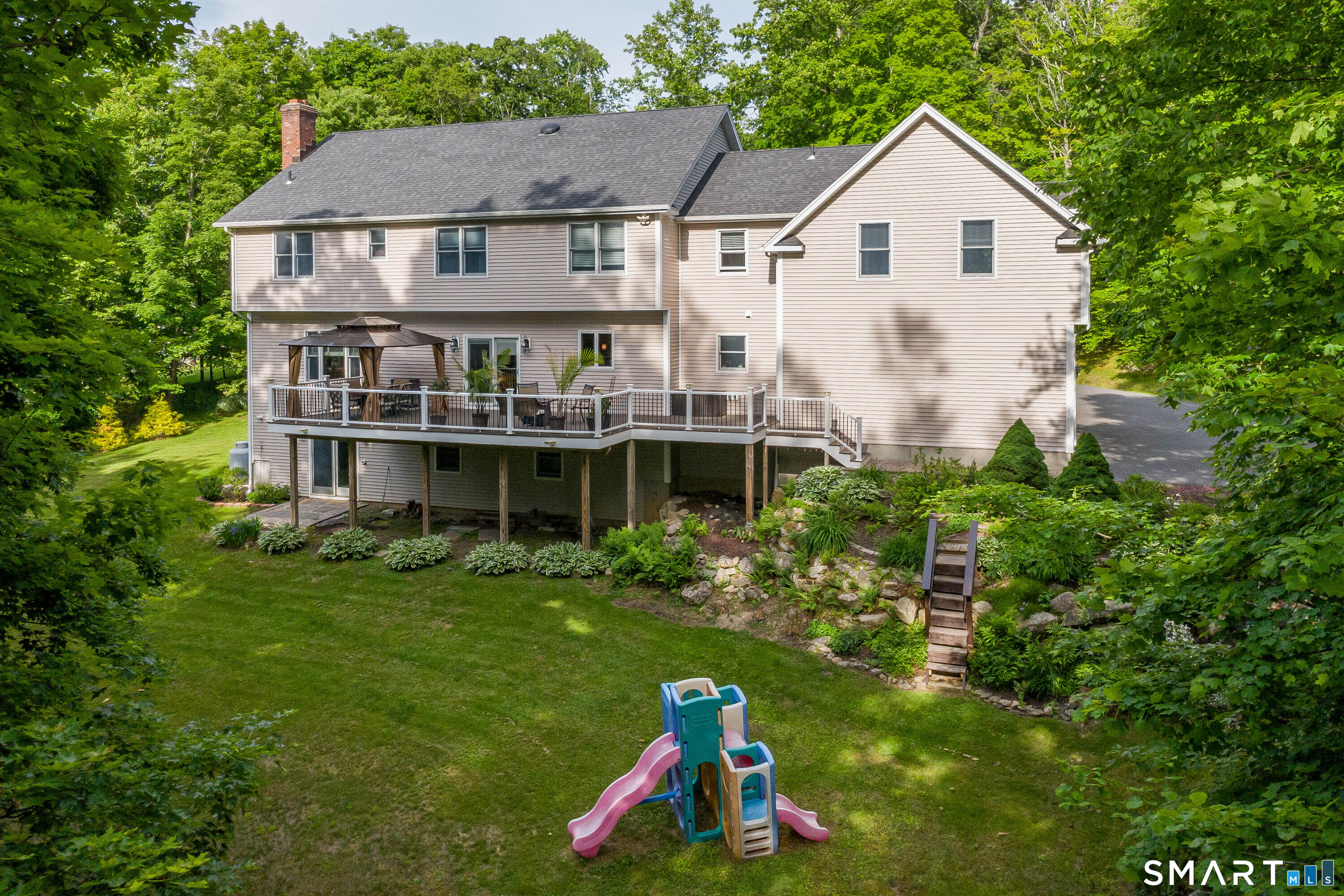 17 Weldon Woods Road New Fairfield CT 06812
