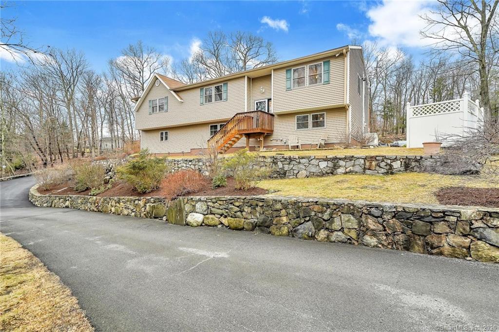 10 Hunter Road Danbury CT 06811