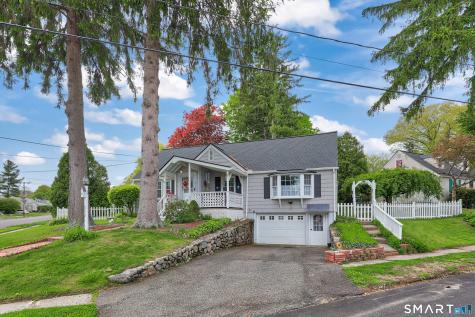 214 North Hoadley Street Naugatuck CT 06770