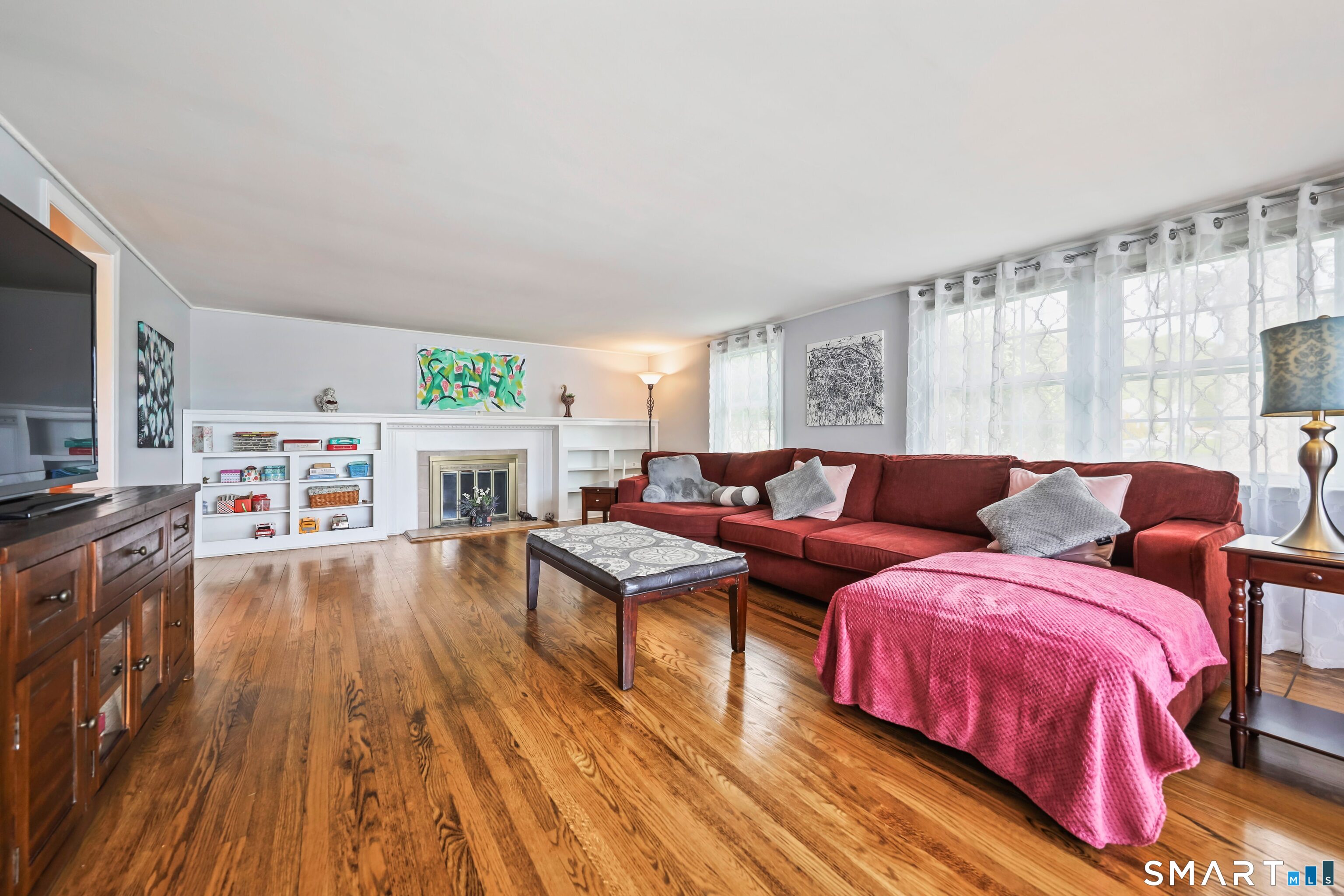 214 North Hoadley Street Naugatuck CT 06770