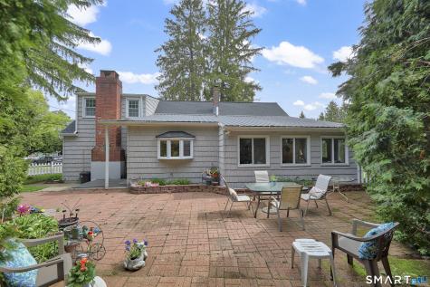 214 North Hoadley Street Naugatuck CT 06770