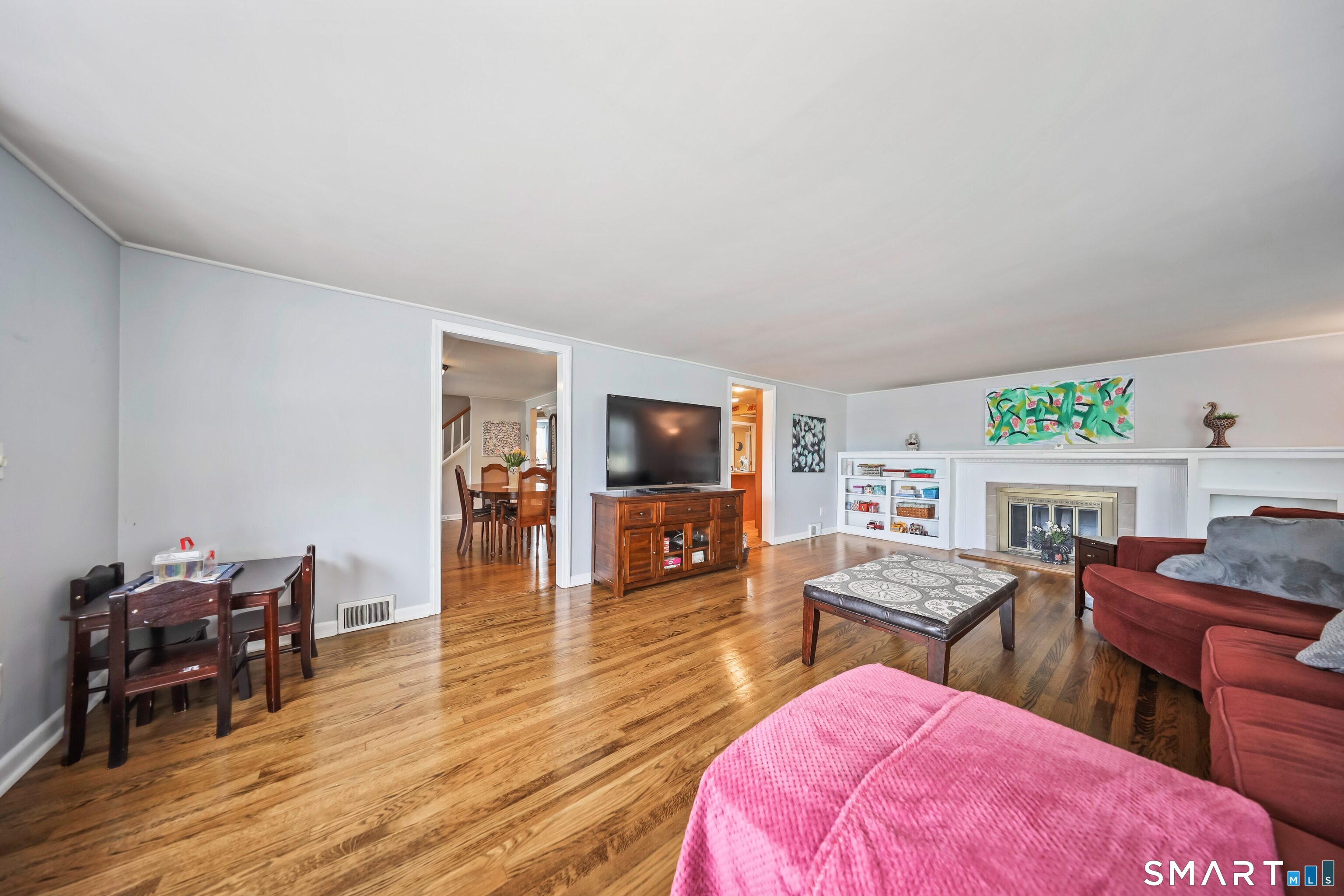 214 North Hoadley Street Naugatuck CT 06770