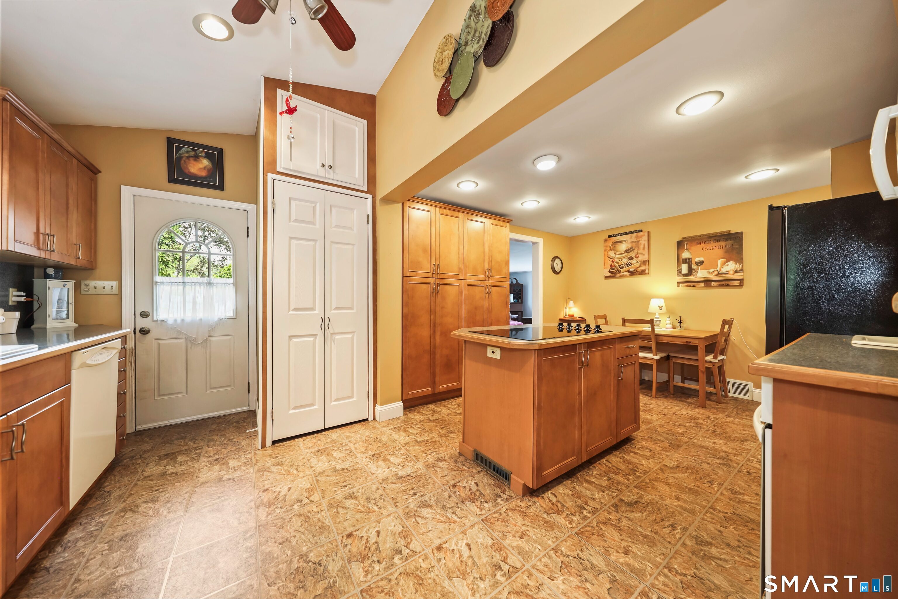 214 North Hoadley Street Naugatuck CT 06770