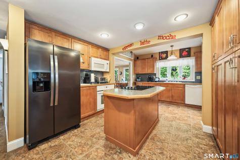 214 North Hoadley Street Naugatuck CT 06770