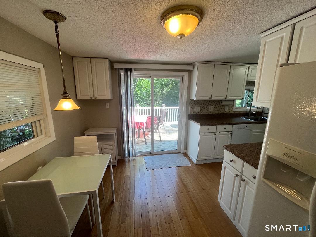 91 White Road Ellington CT 06029