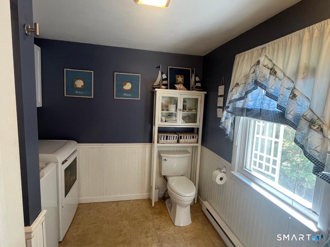 91 White Road Ellington CT 06029