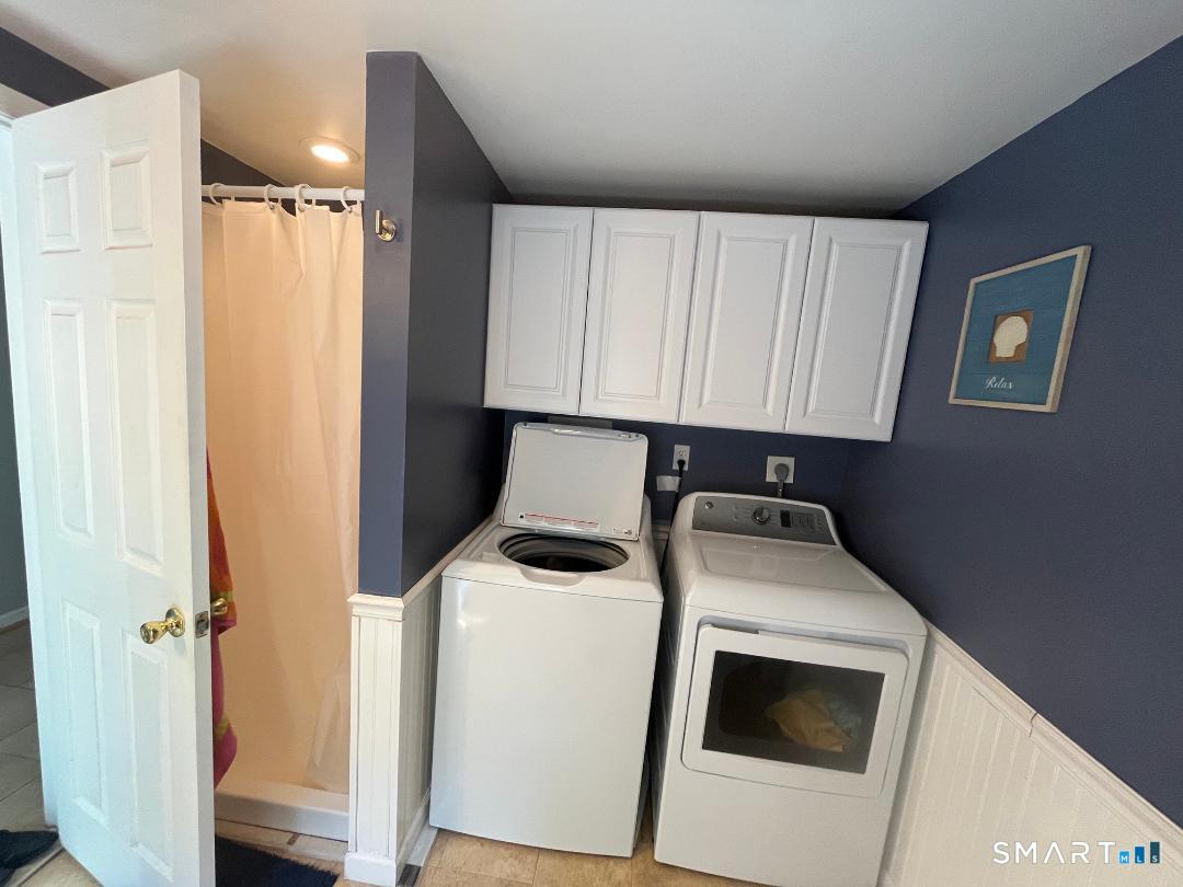 91 White Road Ellington CT 06029