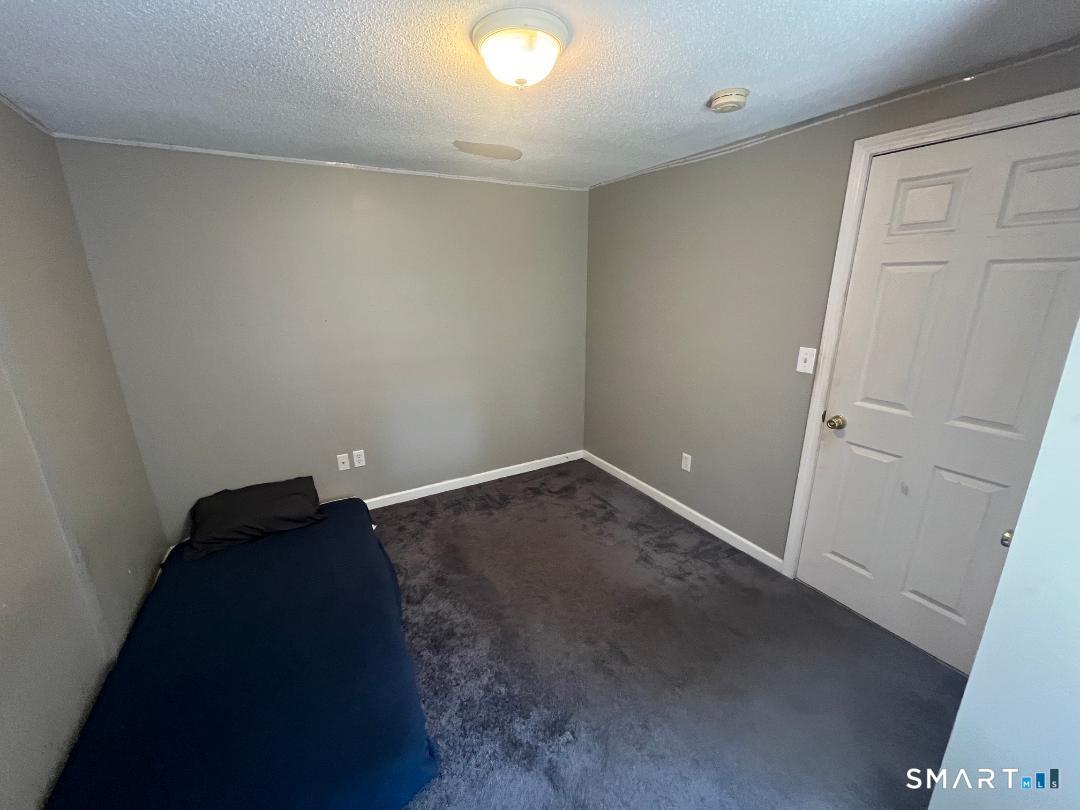 91 White Road Ellington CT 06029