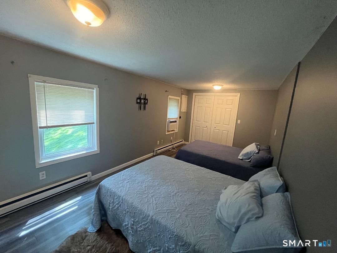 91 White Road Ellington CT 06029
