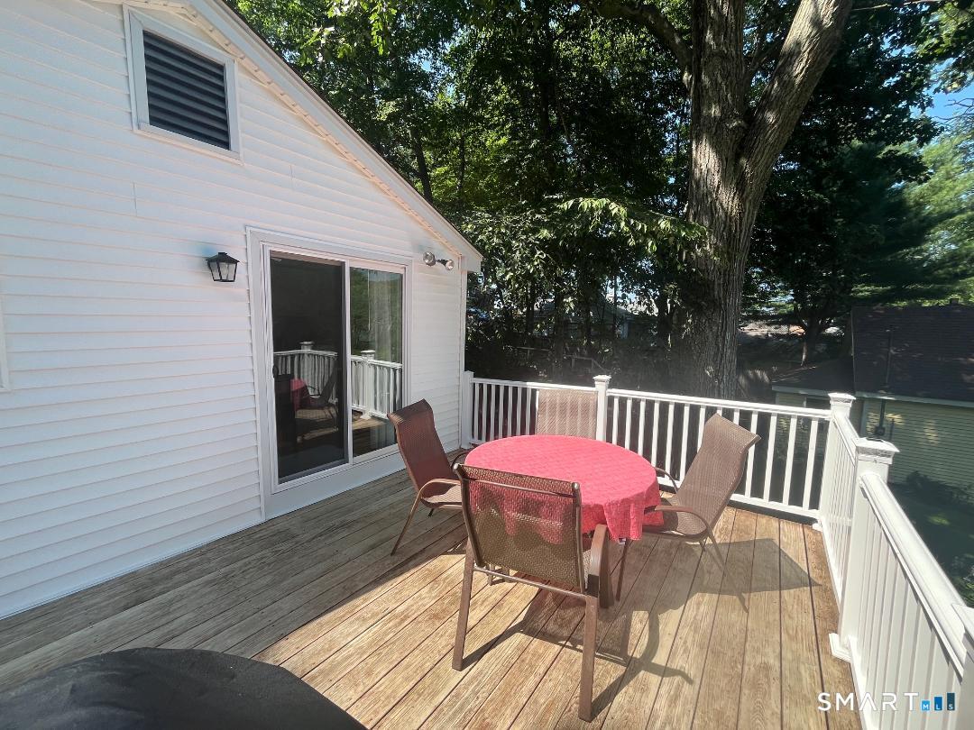 91 White Road Ellington CT 06029