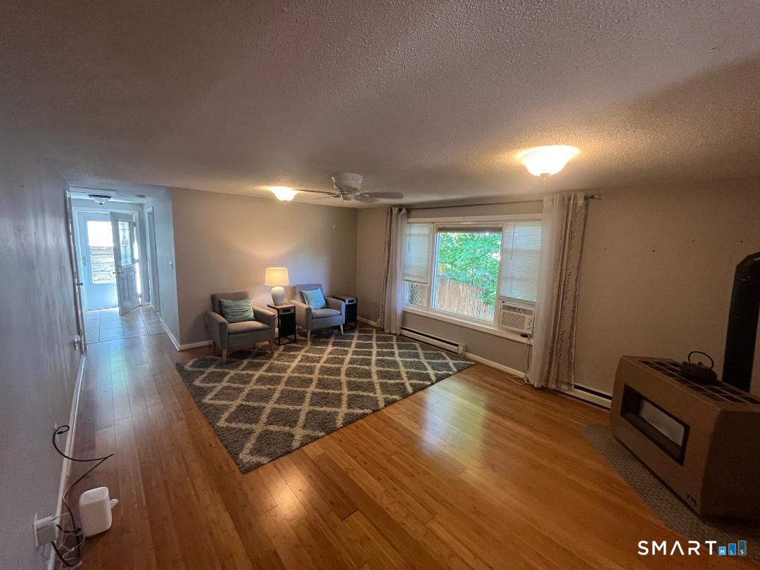 91 White Road Ellington CT 06029