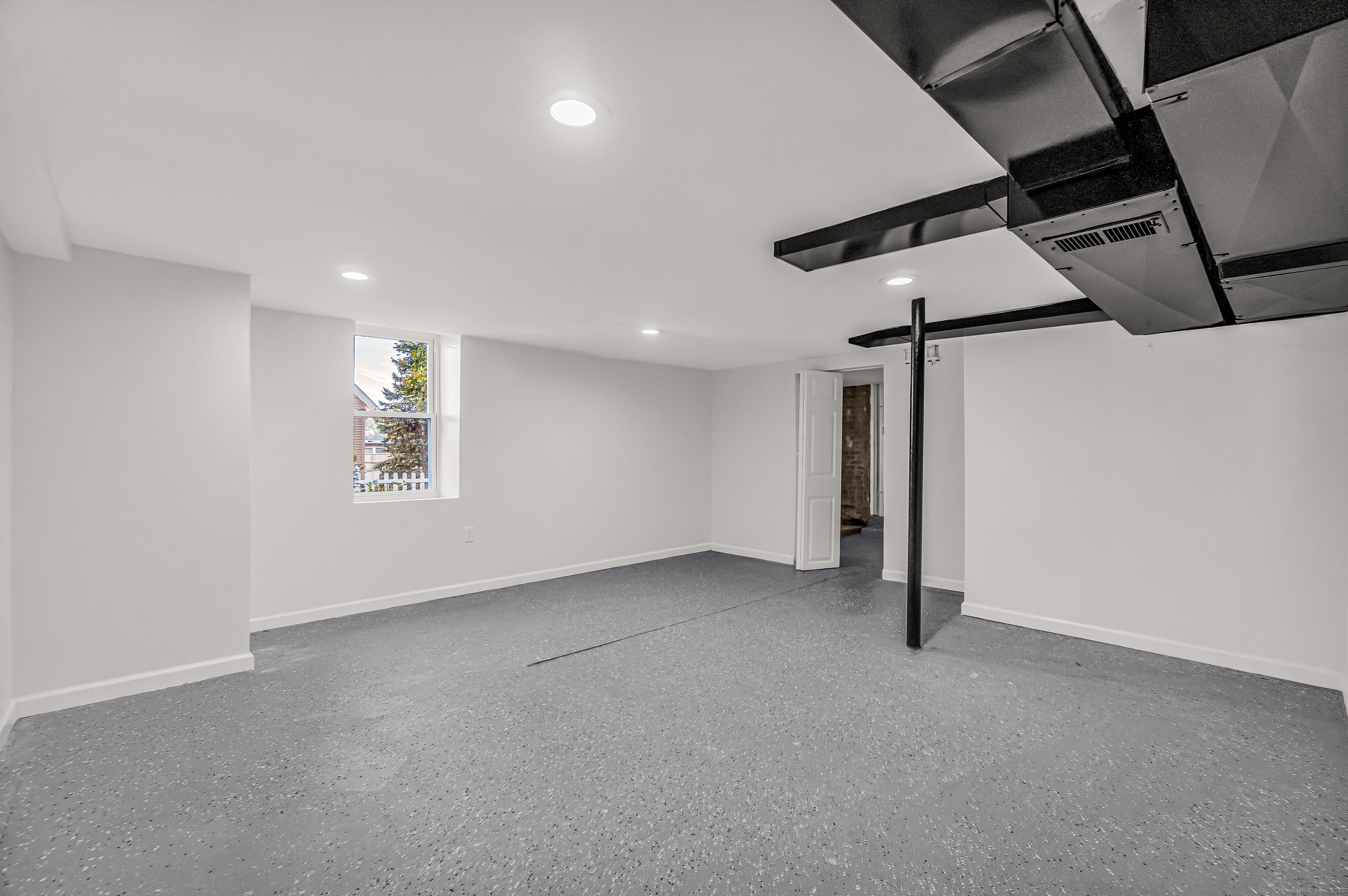 32 Hill Street Shelton CT 06484