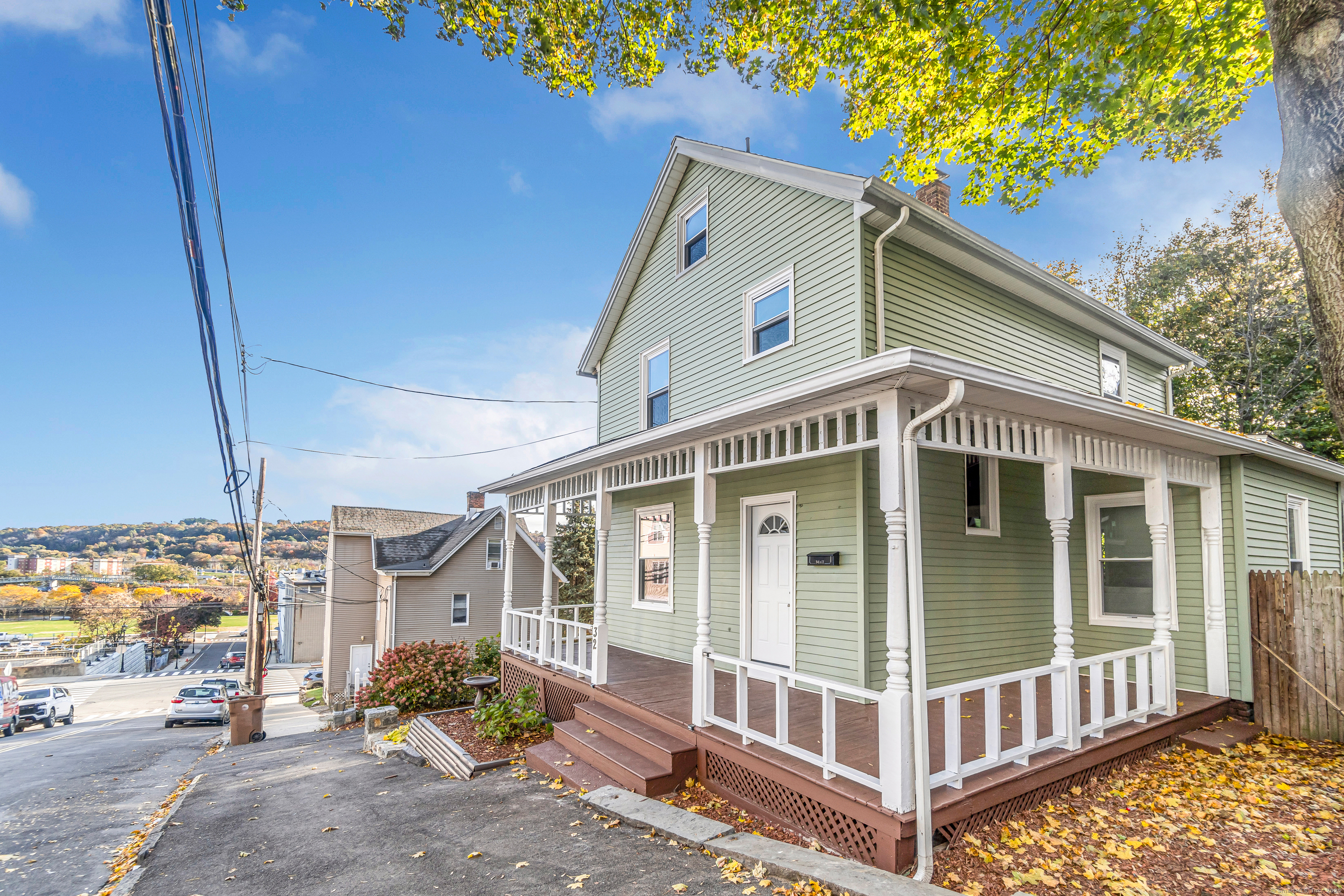 32 Hill Street Shelton CT 06484