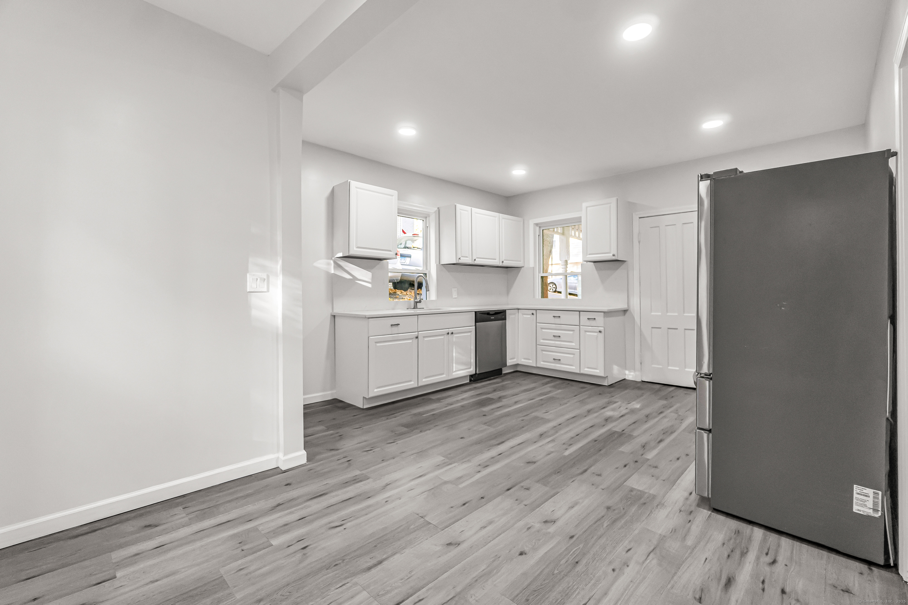 32 Hill Street Shelton CT 06484