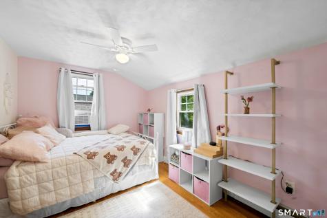 42 Oakwood Street Enfield CT 06082