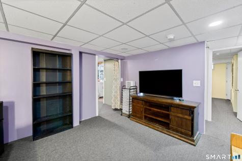 42 Oakwood Street Enfield CT 06082